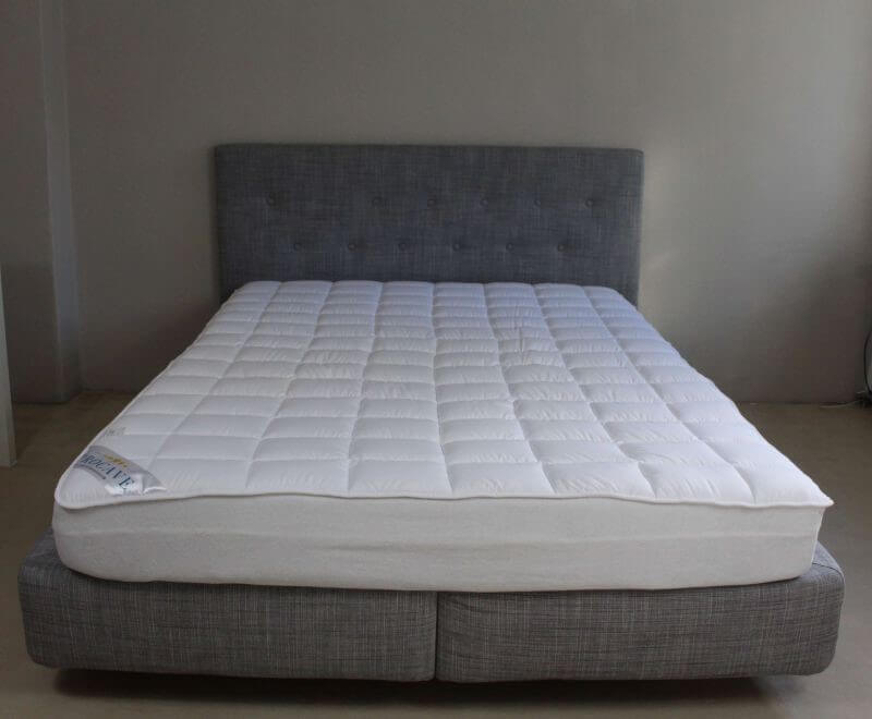 Matrasbeschermer als onderdeken